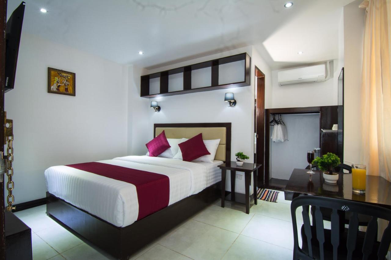 Diamond Hotel And Resto Катарман Экстерьер фото